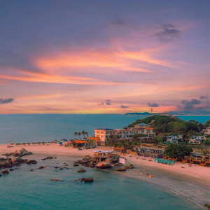 大鸡巴乱伦过吗
